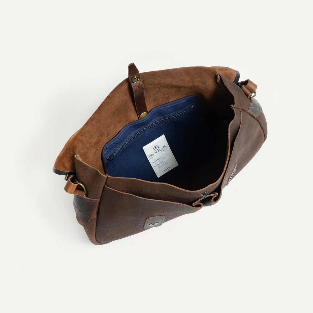 
                  
                    Sac - Bleu de Chauffe - Musette M - Cuir Waxé Café
                  
                